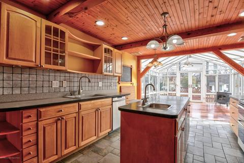 28 Pine Rd, Howell, NJ 07731 photo 8