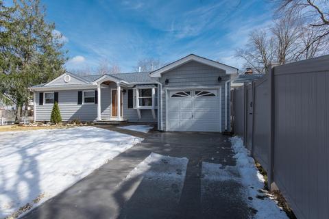 7 Eisenhower Ct, Matawan, NJ 07747 photo 26