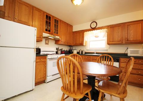 282 Tabetha Ct, Brick, NJ 08724 photo 3