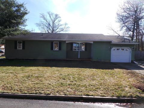521 Conifer Dr, Forked River, NJ 08731 photo 1
