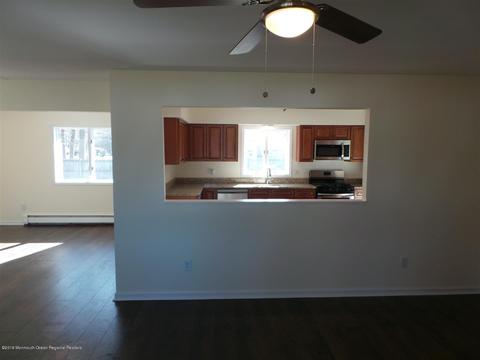 521 Conifer Dr, Forked River, NJ 08731 photo 8