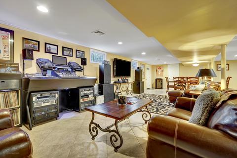 5 Deer Path, Holmdel, NJ 07733 photo 31