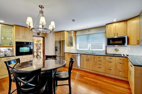 5 Deer Path, Holmdel, NJ 07733 photo 8
