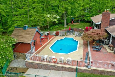 5 Deer Path, Holmdel, NJ 07733 photo 52