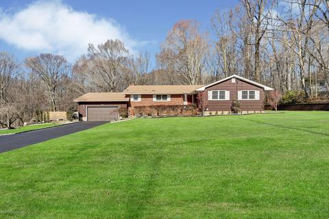 5 Deer Path, Holmdel, NJ 07733 photo 39
