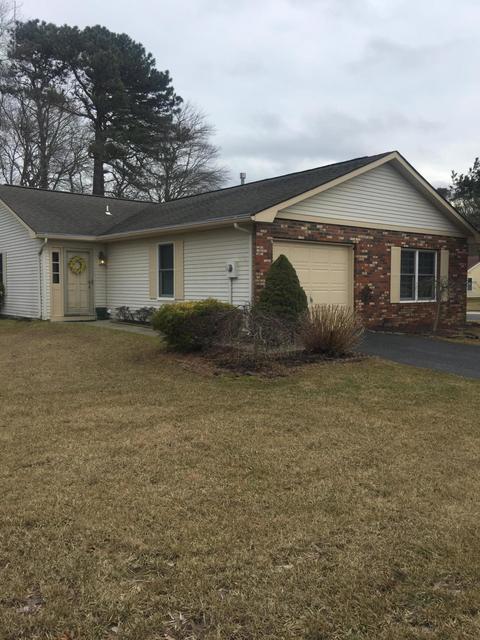 2 Rushmore Dr, Brick, NJ 08724 photo 1