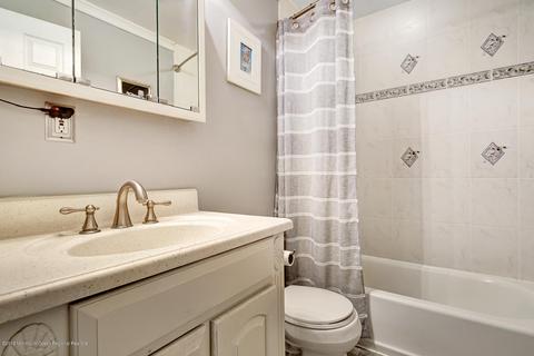 672 Freehold Rd, Jackson, NJ 08527 photo 17