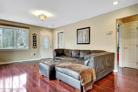 672 Freehold Rd, Jackson, NJ 08527 photo 22
