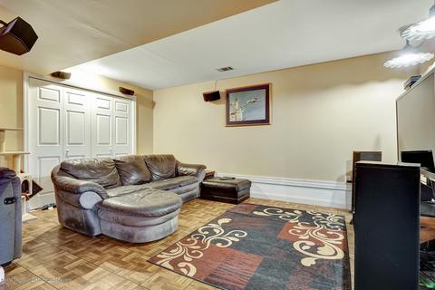 672 Freehold Rd, Jackson, NJ 08527 photo 11