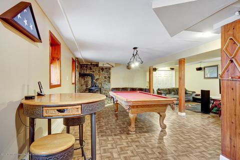 672 Freehold Rd, Jackson, NJ 08527 photo 2