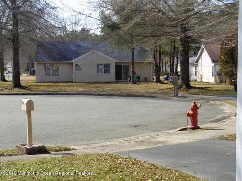 3 Sheffield Pl, Lacey, NJ 08734 photo 5