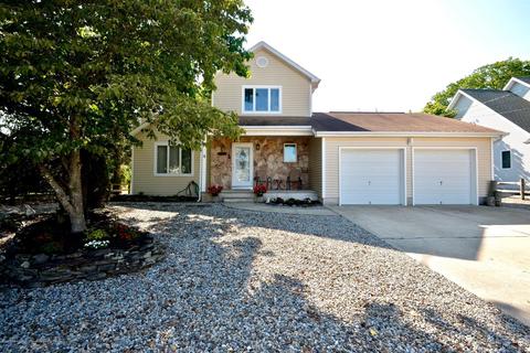 702 Roanoke Dr, Forked River, NJ 08731 photo 2