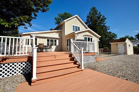 702 Roanoke Dr, Forked River, NJ 08731 photo 1