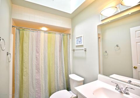 702 Roanoke Dr, Forked River, NJ 08731 photo 24