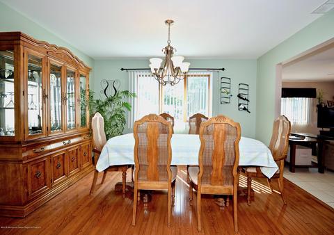 702 Roanoke Dr, Forked River, NJ 08731 photo 10