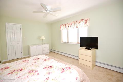 702 Roanoke Dr, Forked River, NJ 08731 photo 22