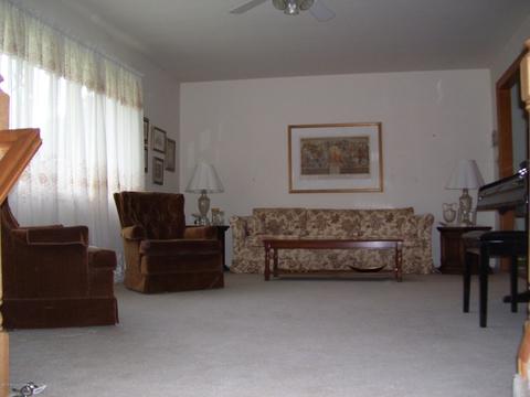 22 Marc Dr, Matawan, NJ 07747 photo 13