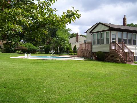 22 Marc Dr, Matawan, NJ 07747 photo 24