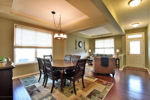 27 Heath Ln, Jackson, NJ 08527 photo 2