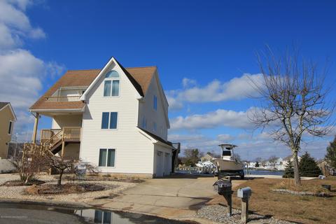 706 Stephanie Ct, Forked River, NJ 08731 photo 2