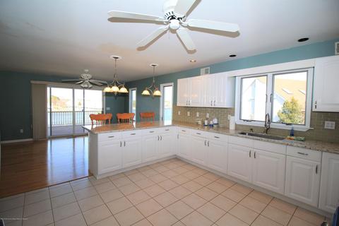 706 Stephanie Ct, Forked River, NJ 08731 photo 39