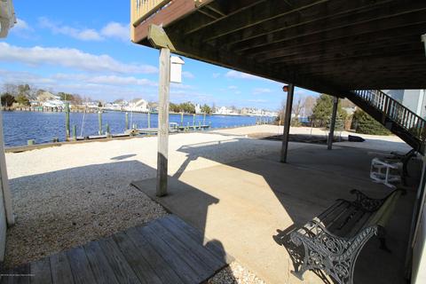 706 Stephanie Ct, Forked River, NJ 08731 photo 4