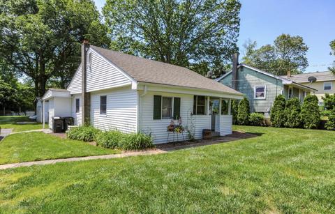 20 E 3rd St, Howell, NJ 07731 photo 1