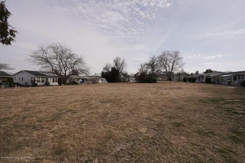 39 Sidney Ct, Brick, NJ 08724 photo 24