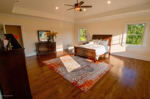 195 Everett Rd, Holmdel, NJ 07733 photo 5