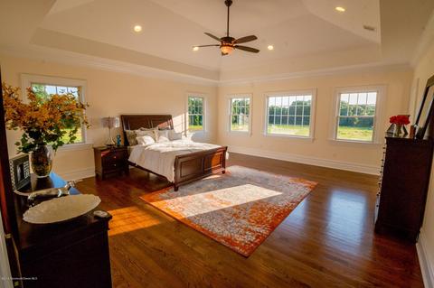 195 Everett Rd, Holmdel, NJ 07733 photo 16