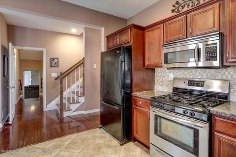 5 Acker Dr, Middletown, NJ 07748 photo 14
