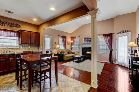 5 Acker Dr, Middletown, NJ 07748 photo 16