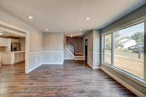 2 Jonathan Dr, Tinton Falls, NJ 07753 photo 6