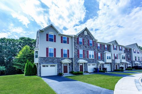 101 Phillip E Frank Way, Aberdeen, NJ 07747 photo 1