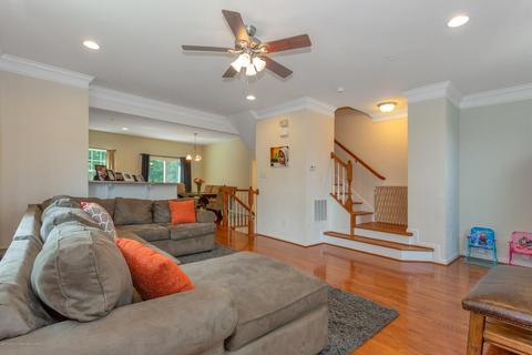 101 Phillip E Frank Way, Aberdeen, NJ 07747 photo 4