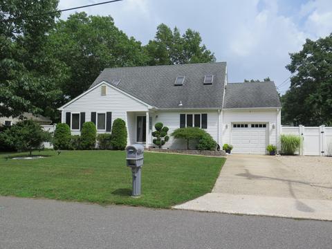 239 Maple Ln, Forked River, NJ 08731 photo 1