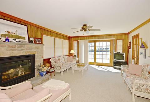1007 Capstan Dr, Forked River, NJ 08731 photo 3