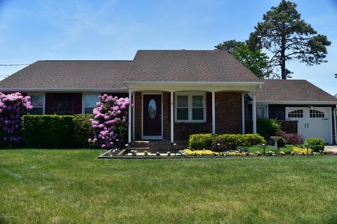 186 Binnacle Rd, Brick, NJ 08723 photo 1