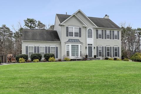 5 Reagan Dr, Jackson, NJ 08527 photo 2
