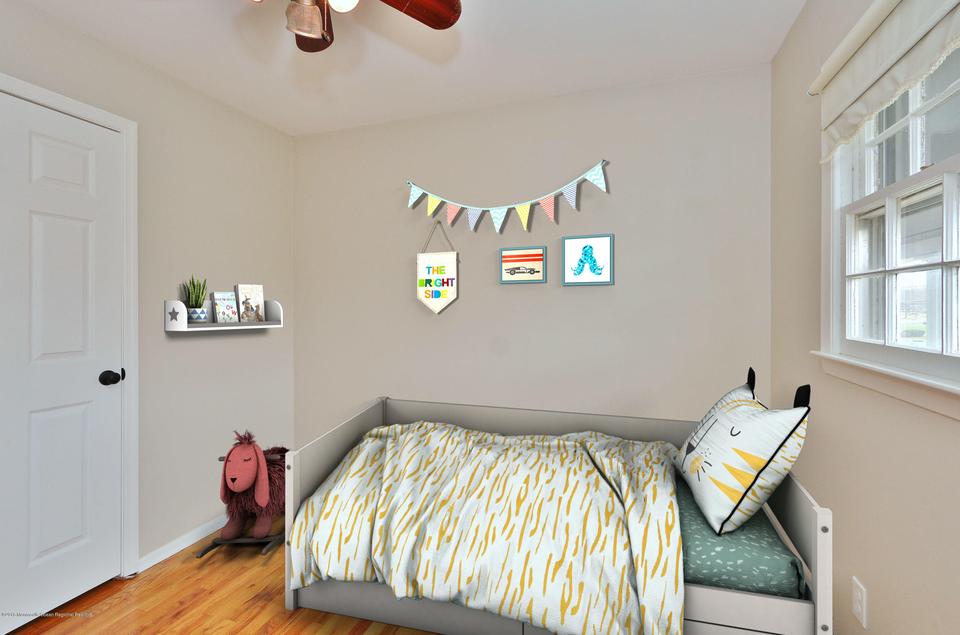  27 Old Queens Blvd, Manalapan, NJ 07726 photo 17