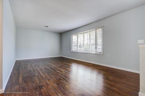 360 Constitution Dr, Forked River, NJ 08731 photo 3