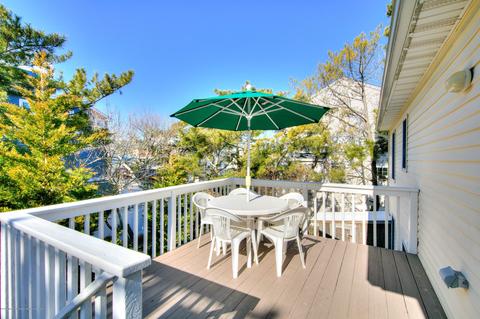 22 E 33rd St, Long Beach Township, NJ 08008 photo 32