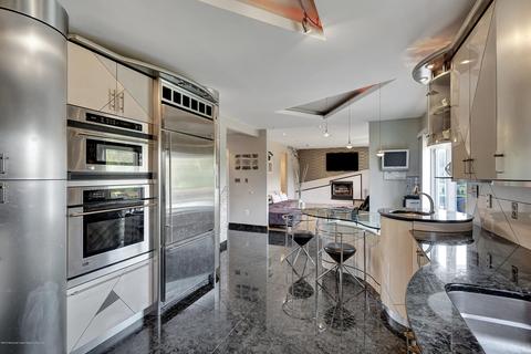 16 Mapleton Rd, Old Bridge, NJ 08857 photo 8
