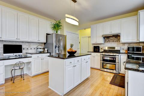 37 Pointe Cir, Jackson, NJ 08527 photo 12