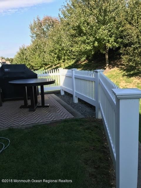 155 Sparrow Dr, Hamilton, NJ 08690 photo 5