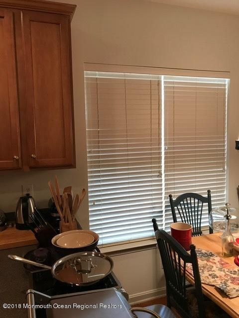 155 Sparrow Dr, Hamilton, NJ 08690 photo 59