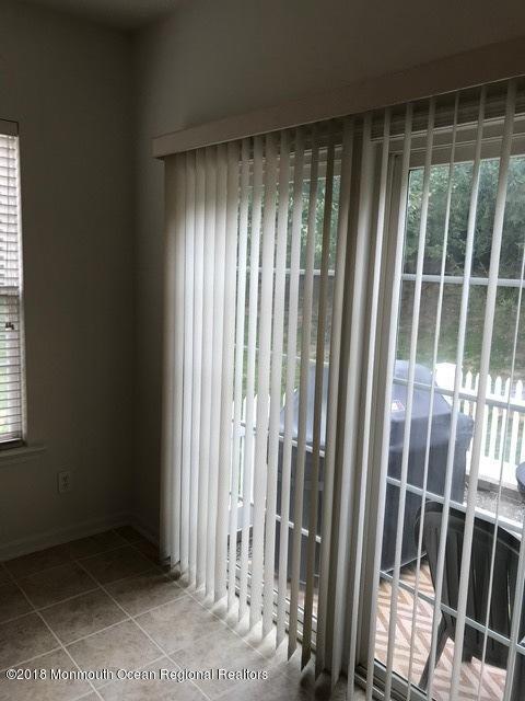 155 Sparrow Dr, Hamilton, NJ 08690 photo 16
