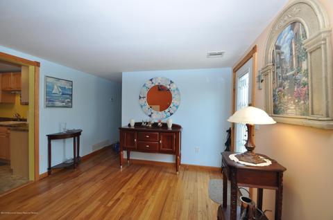 236 Willow Ln, Forked River, NJ 08731 photo 4