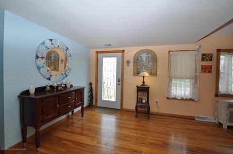 236 Willow Ln, Forked River, NJ 08731 photo 2