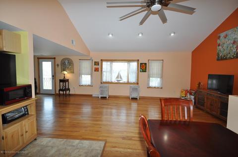 236 Willow Ln, Forked River, NJ 08731 photo 8